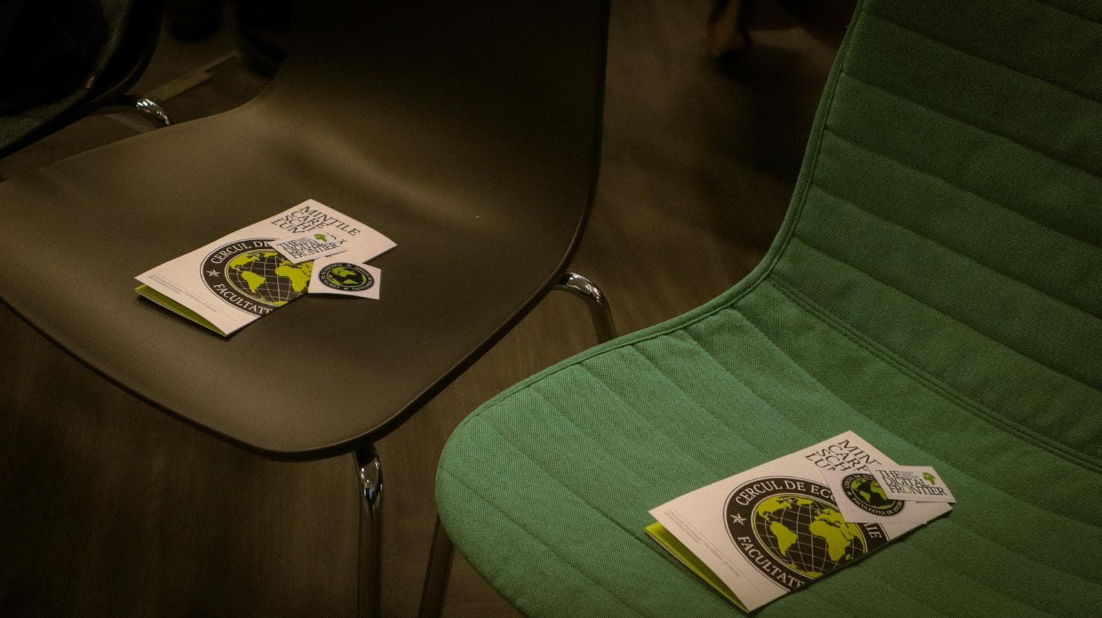 Sticker Cercul de Economie